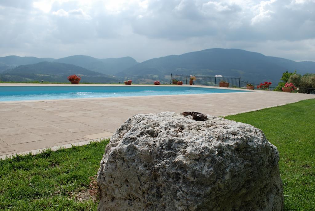 Aparthotel Il Castello Di Perchia Crocemaroggia Exteriér fotografie