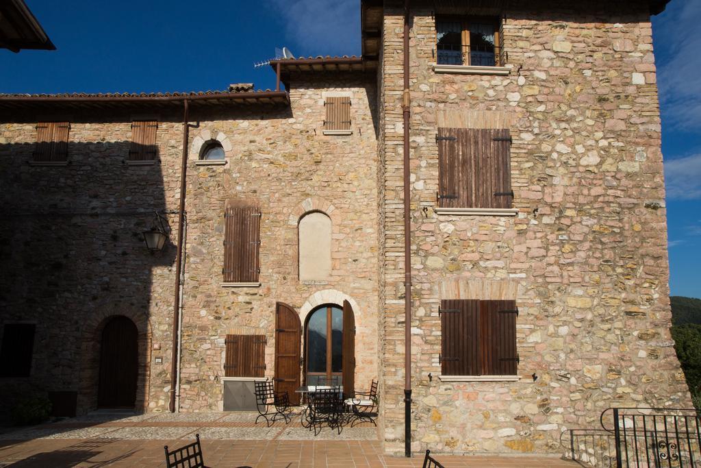 Aparthotel Il Castello Di Perchia Crocemaroggia Exteriér fotografie