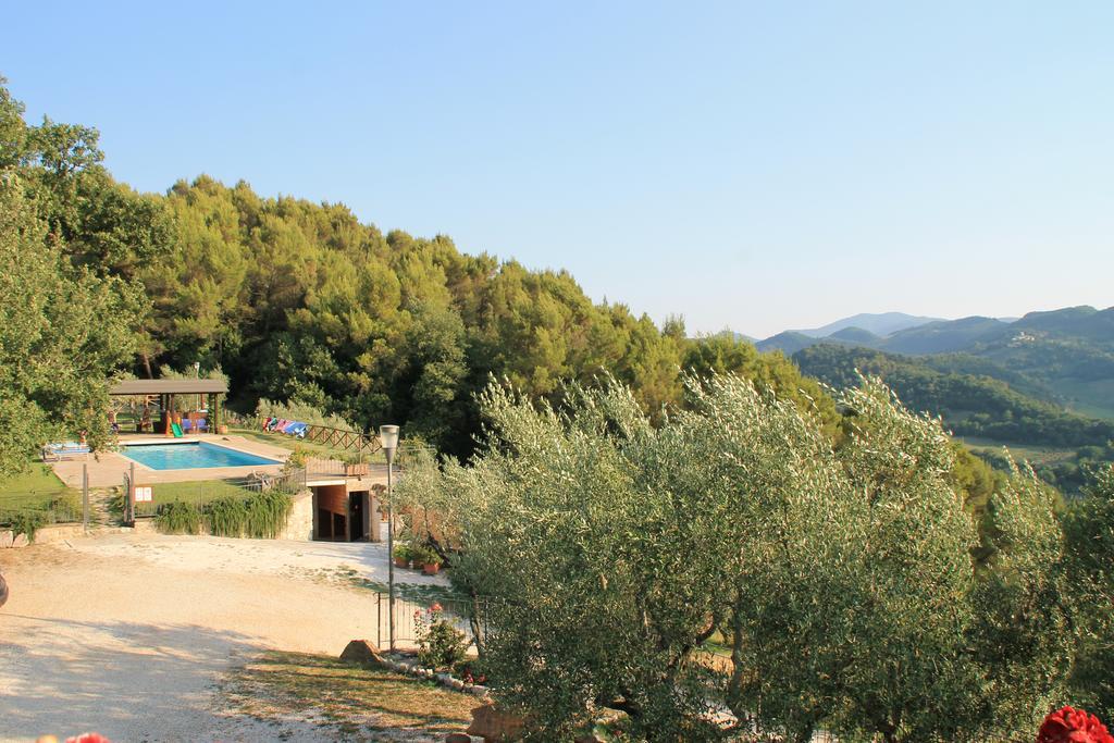 Aparthotel Il Castello Di Perchia Crocemaroggia Exteriér fotografie