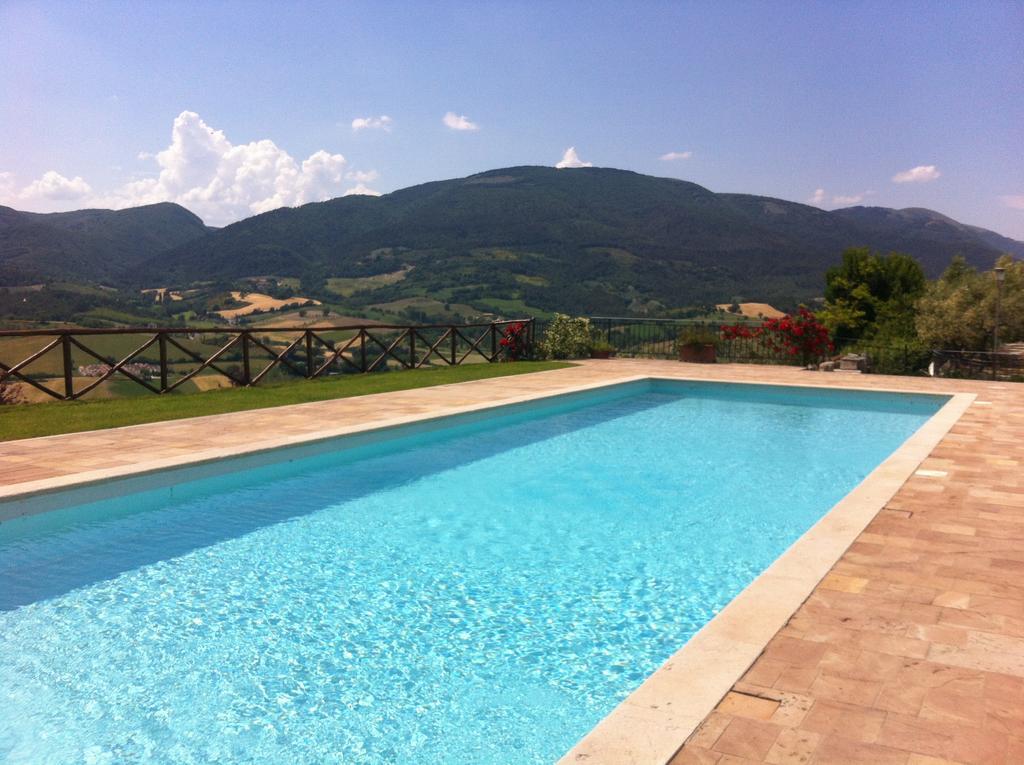 Aparthotel Il Castello Di Perchia Crocemaroggia Exteriér fotografie